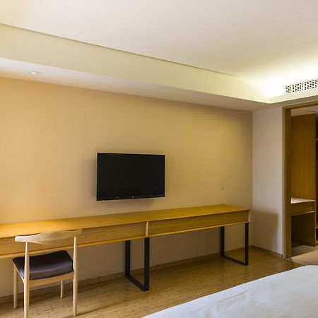 Ji Hotel Taiyuan Jinyang Street Exterior photo